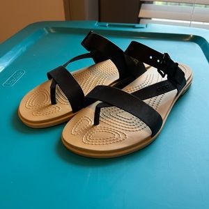 Crocs Sandals Size 7 Black Strap